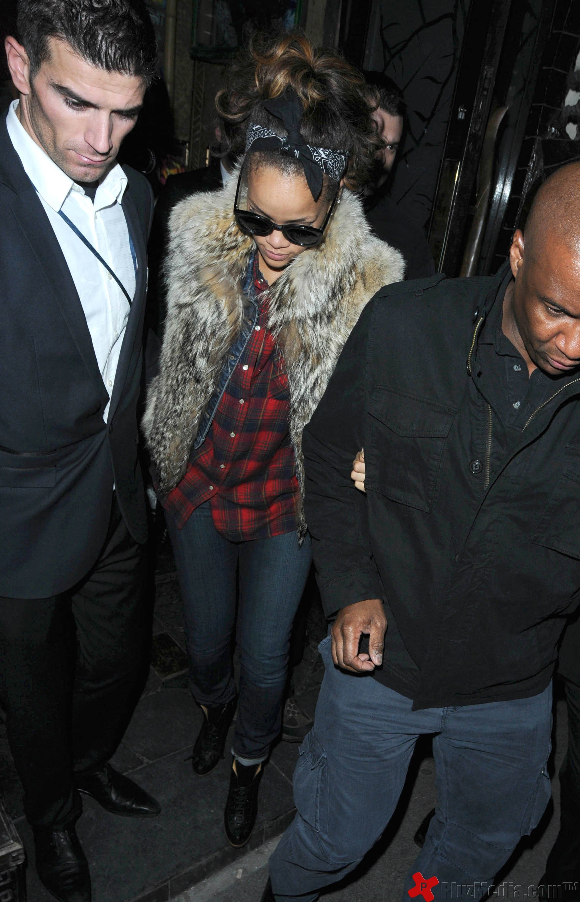 Rihanna outside Mahiki Club in Mayfair | Picture 96824